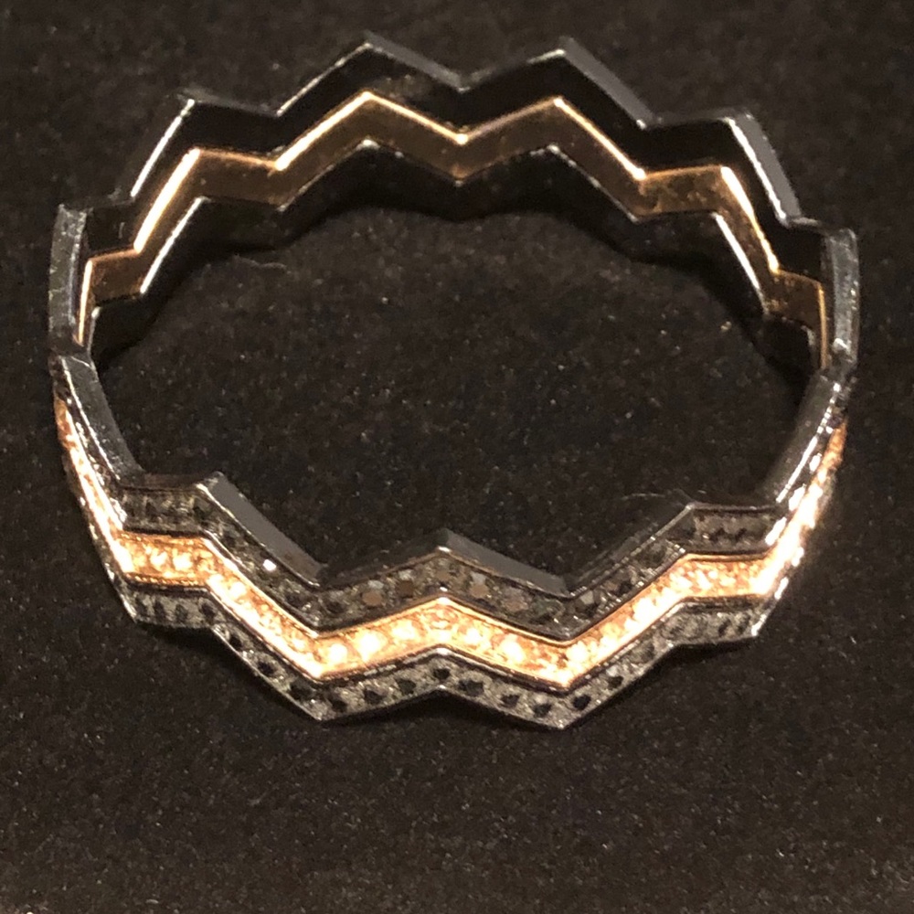 NWT Black and Gold 3-pc Bangle set - Picture 7 of 12
